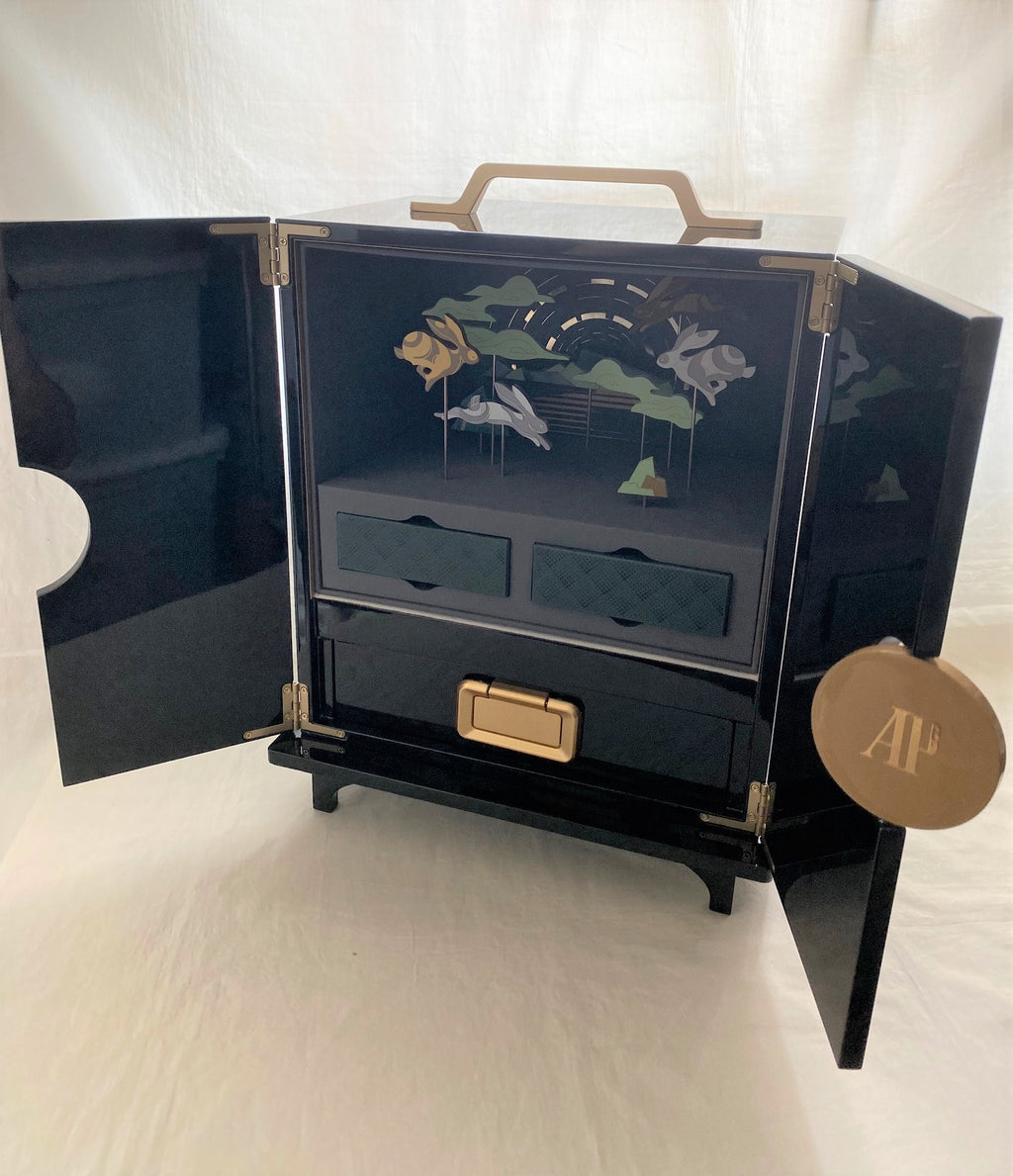 Audemars Piguet 2020 Mid-Autumn Festival lacquered wood cabinet watch display jewelry box