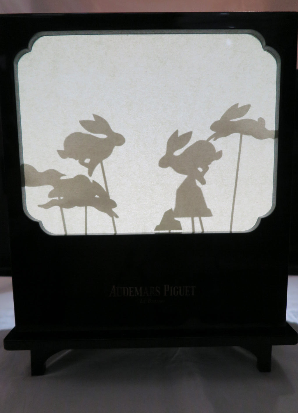 Audemars Piguet 2020 Mid-Autumn Festival lacquered wood cabinet watch display jewelry box