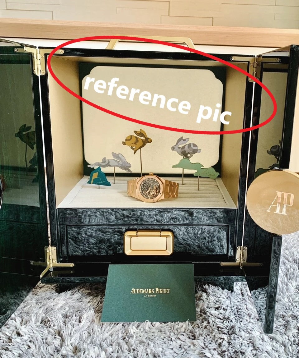 Audemars Piguet 2020 Mid-Autumn Festival lacquered wood cabinet watch display jewelry box