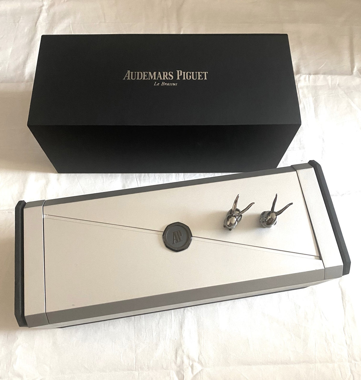 Audemars Piguet 2022 Mid-Autumn Festival aluminum watch box