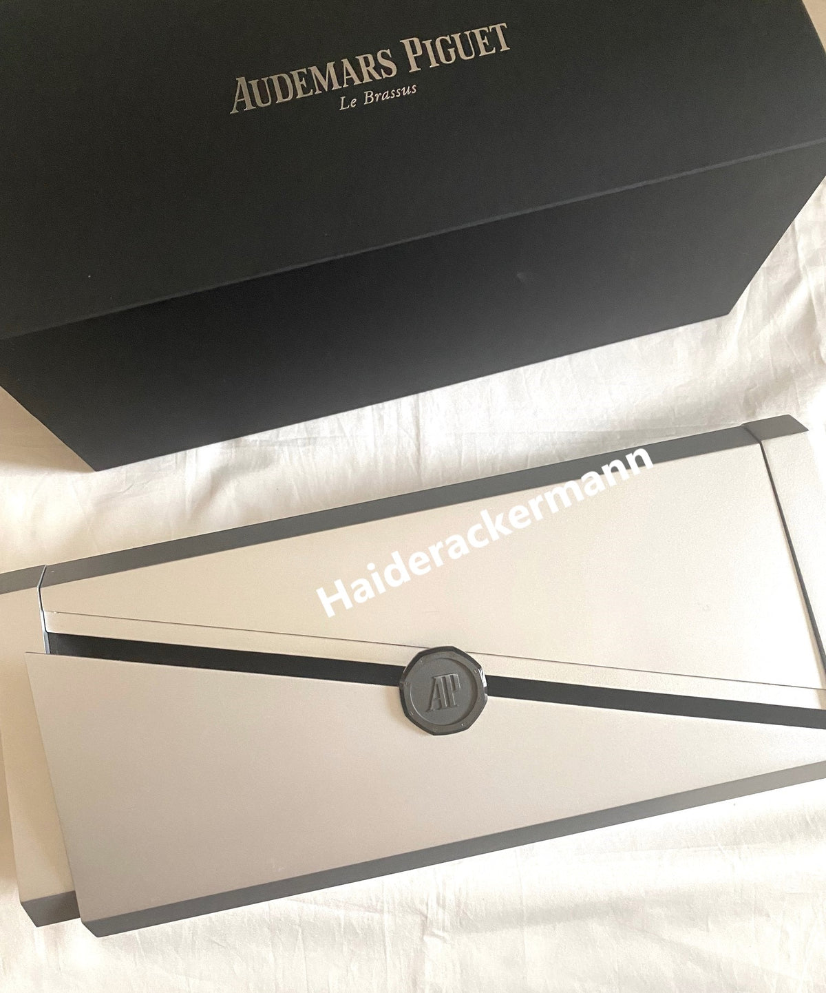 Audemars Piguet 2022 Mid-Autumn Festival aluminum watch box