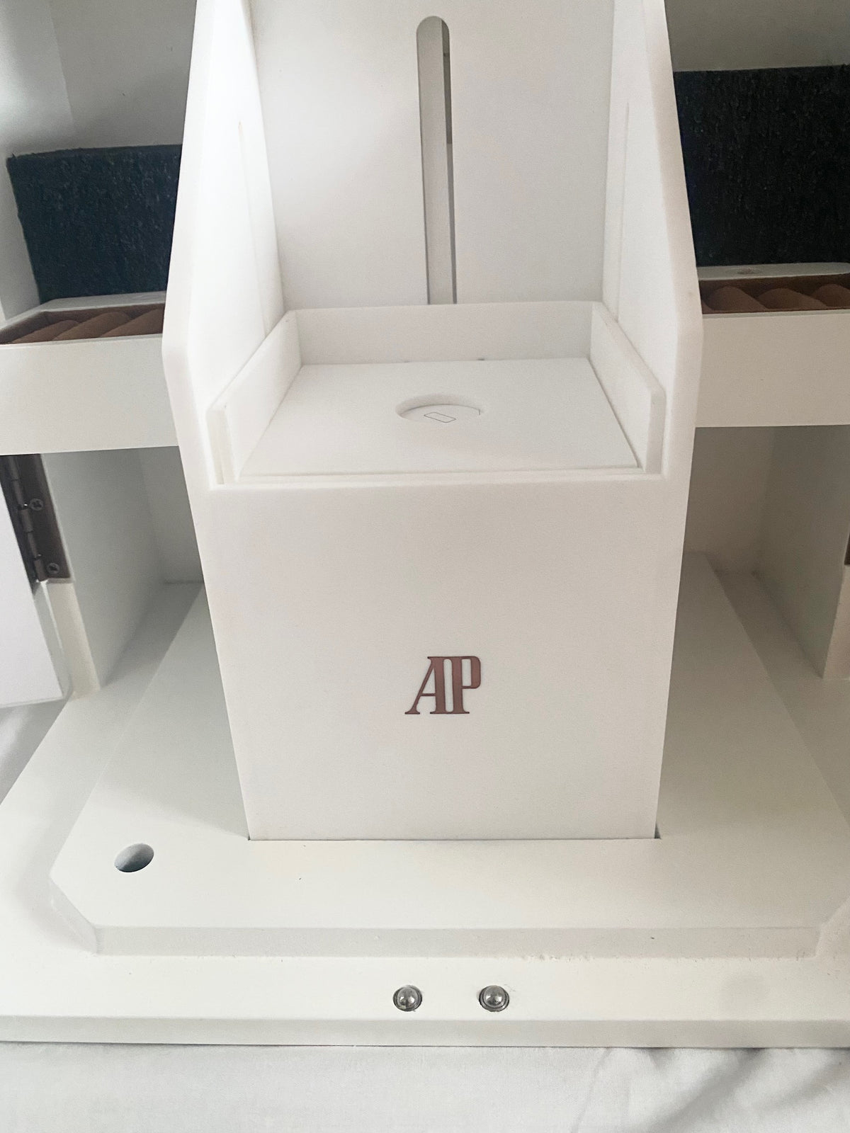 Audemars Piguet 2024 Mid-Autumn Festival AP House watch box with light