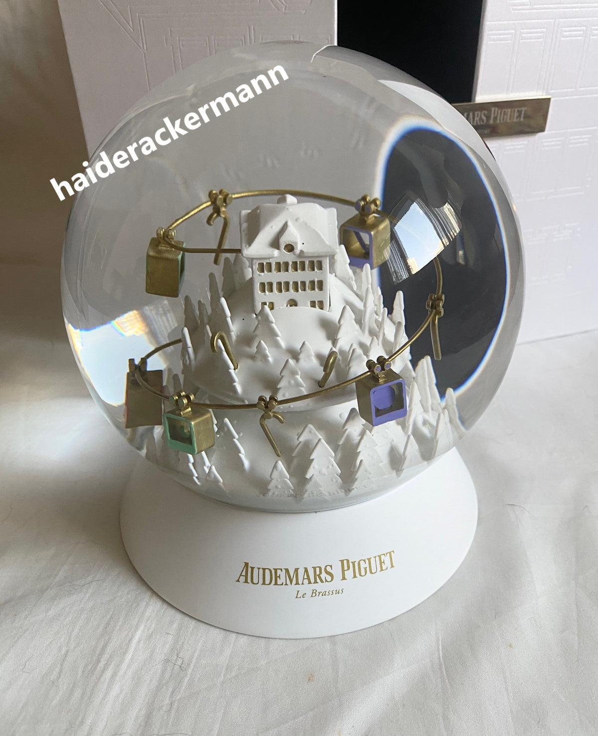 Audemars Piguet 2024 Christmas snow mountain cable car snow globe