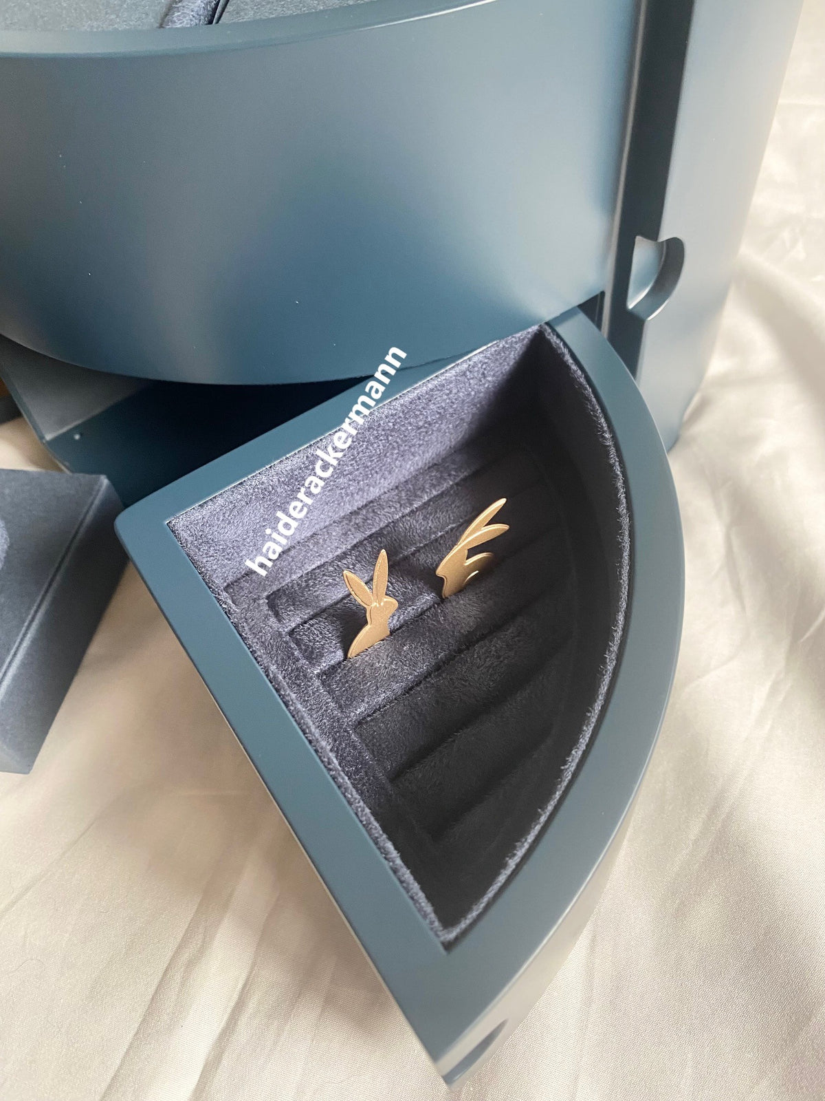 Audemars Piguet 2025 Mid-Autumn Festival round watch box