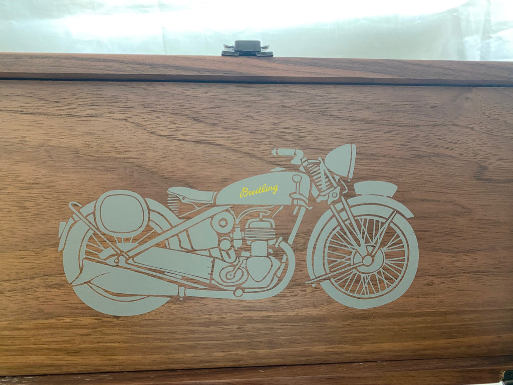 Breitling 2022 playing card & chips box