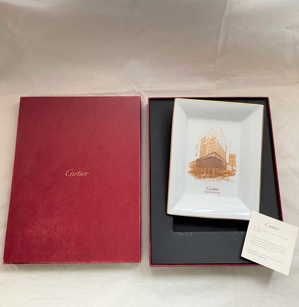 Cartier 2010 Hong Kong Prince building limoges trinket tray