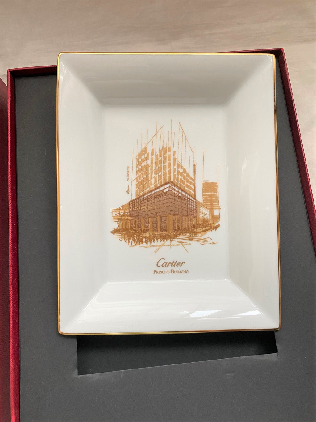 Cartier 2010 Hong Kong Prince building limoges trinket tray