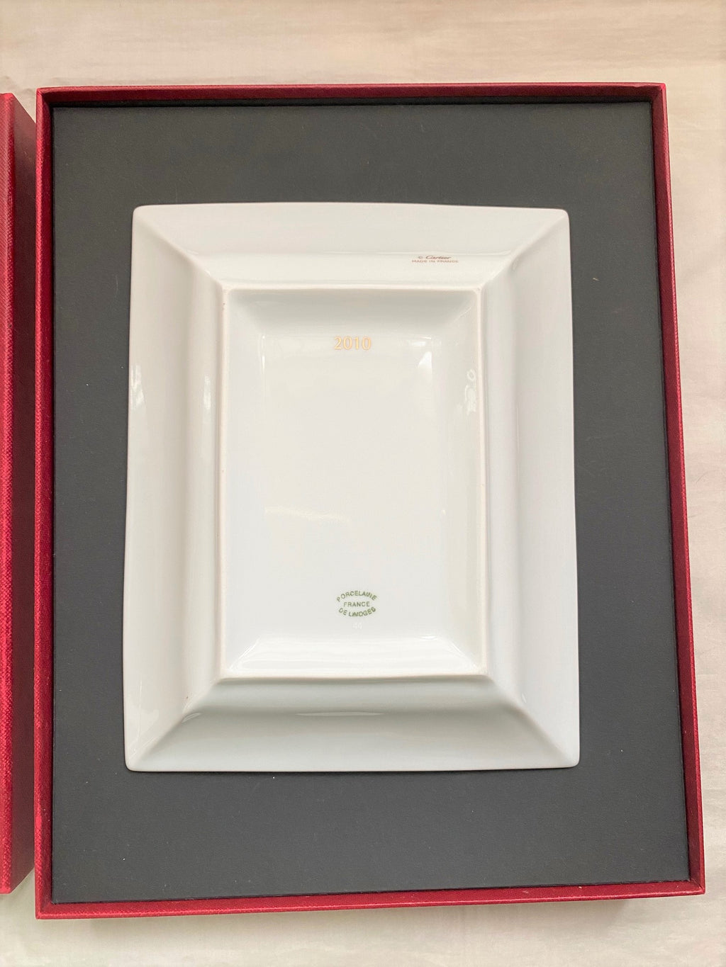 Cartier 2010 Hong Kong Prince building limoges trinket tray