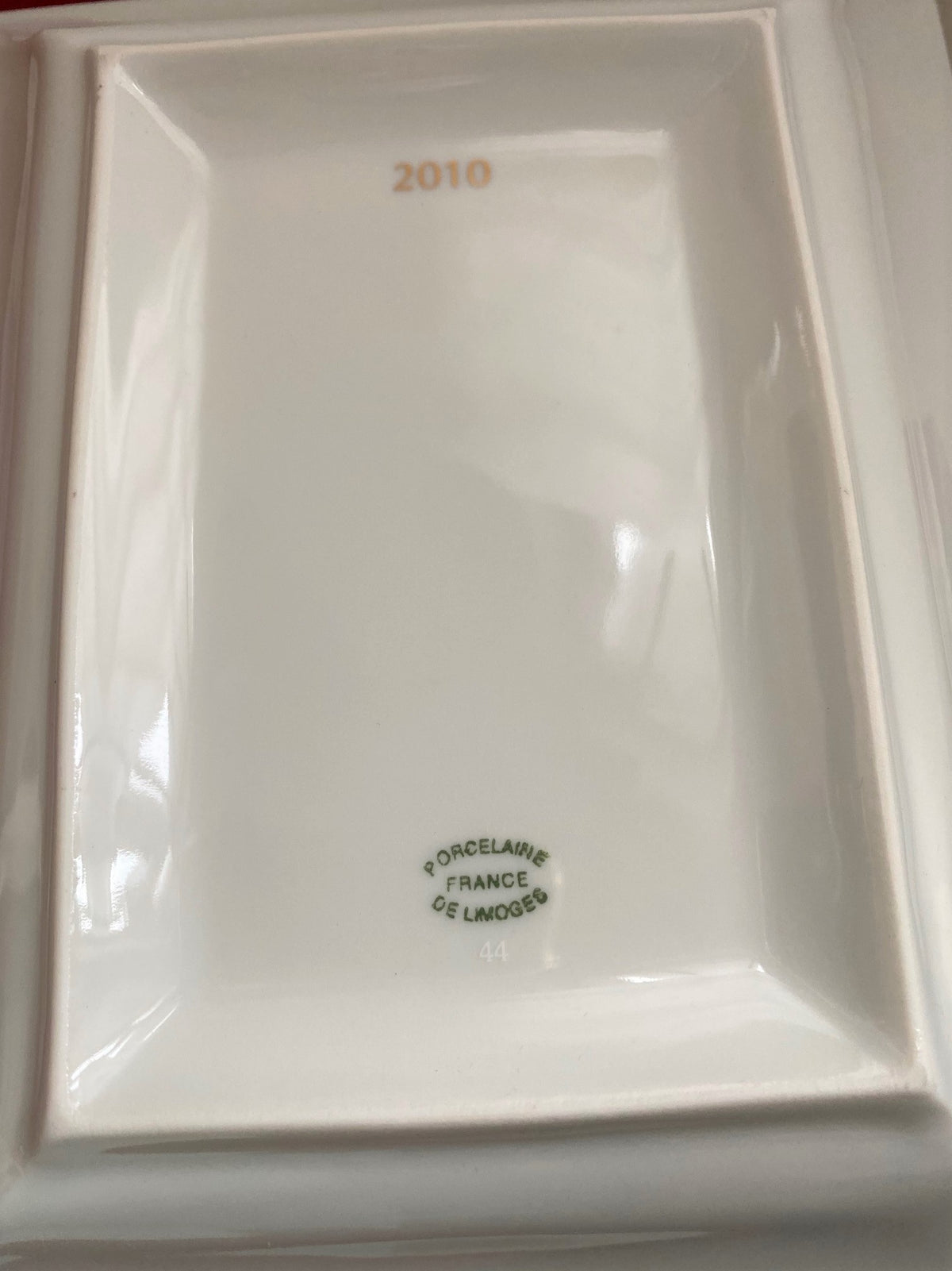 Cartier 2010 Hong Kong Prince building limoges trinket tray