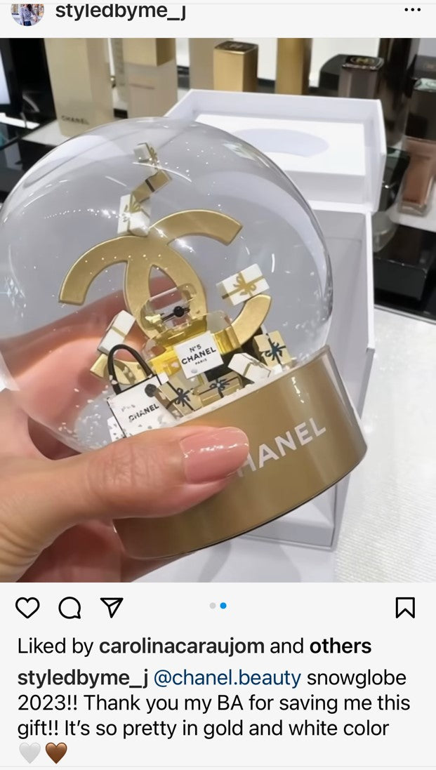 Chanel Beauty 2023 Christmas No 5 perfume snow globe