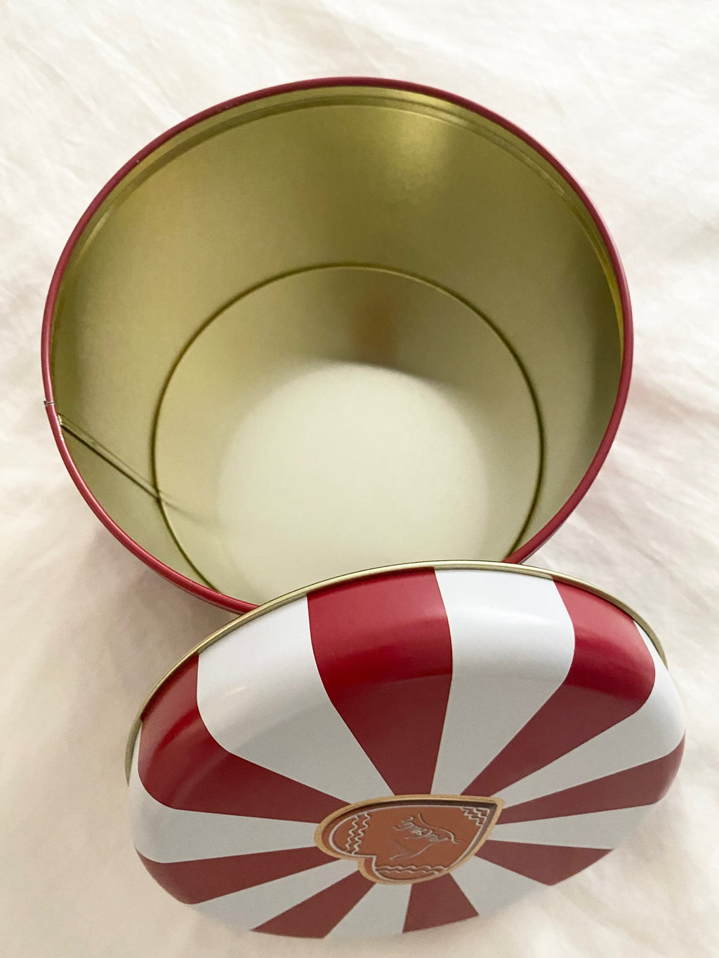Christian Louboutin mug tea diffuser box set
