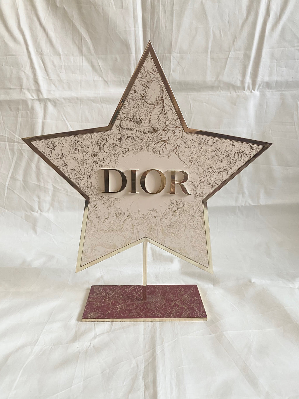 Dior 2023 Chinese New Year star symbol metal stand for window display