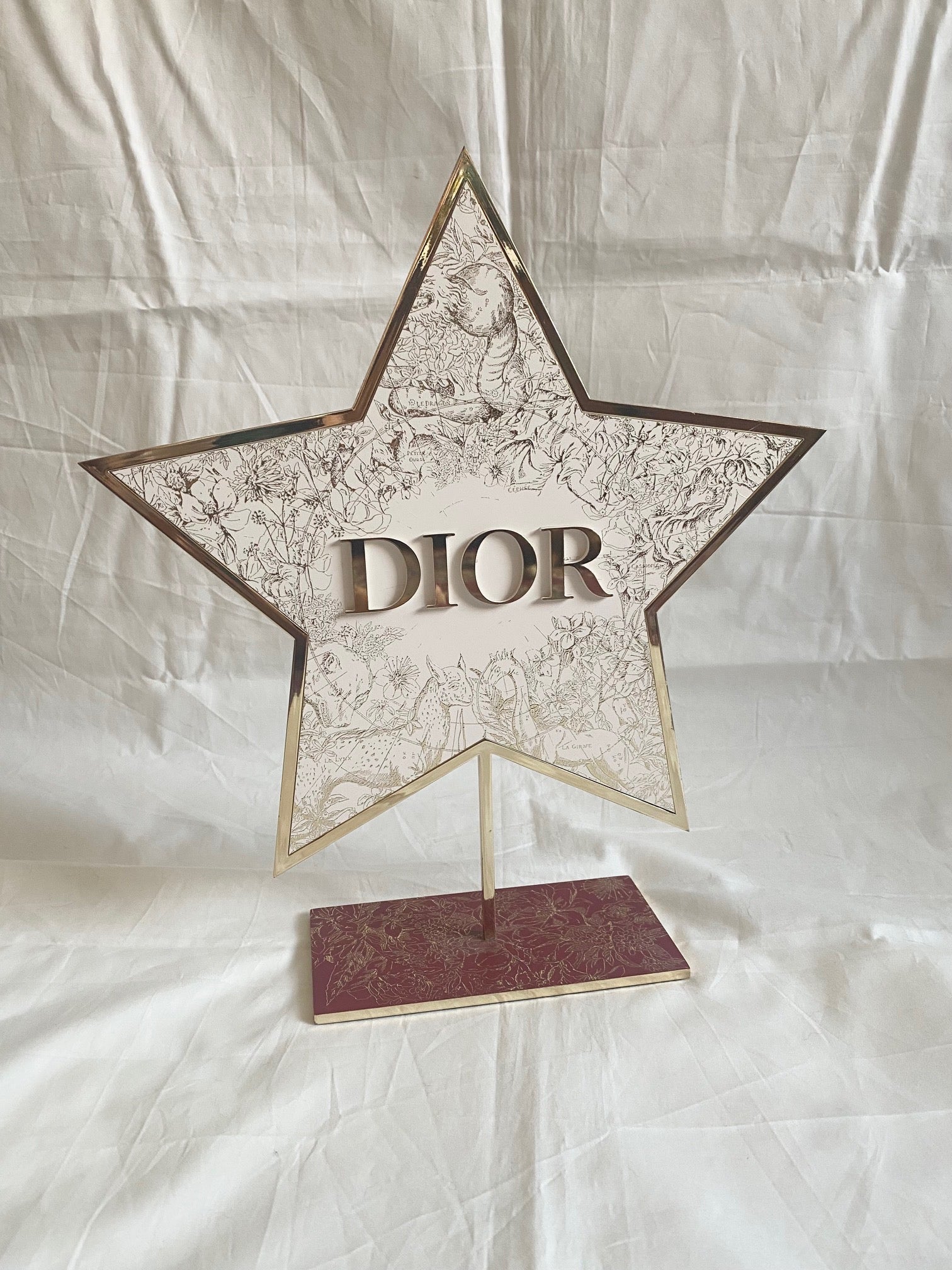 Dior 2023 Chinese New Year star symbol metal stand for window display