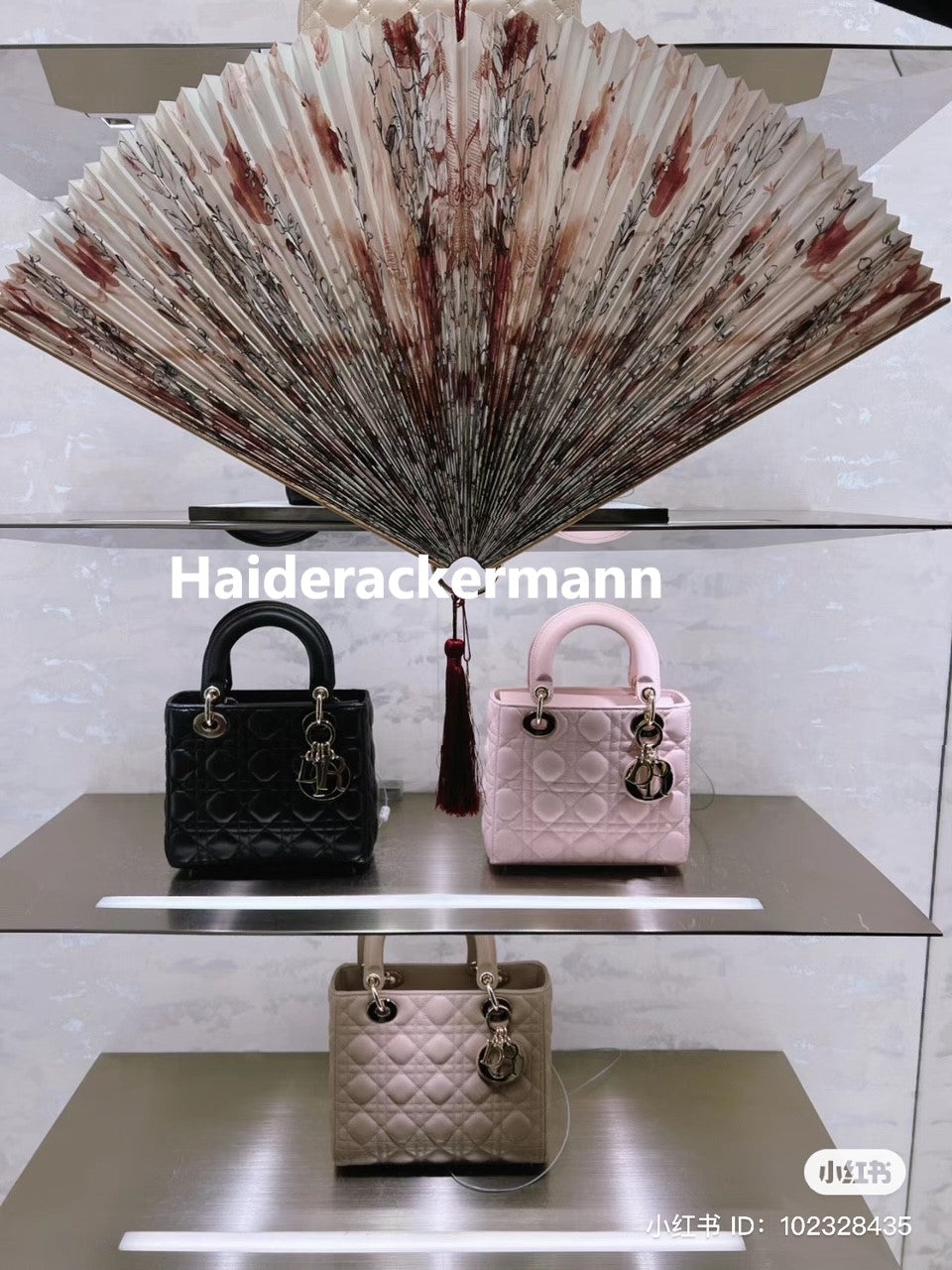 DIOR 2023 Chinese New Year large floral fan & red packet box set