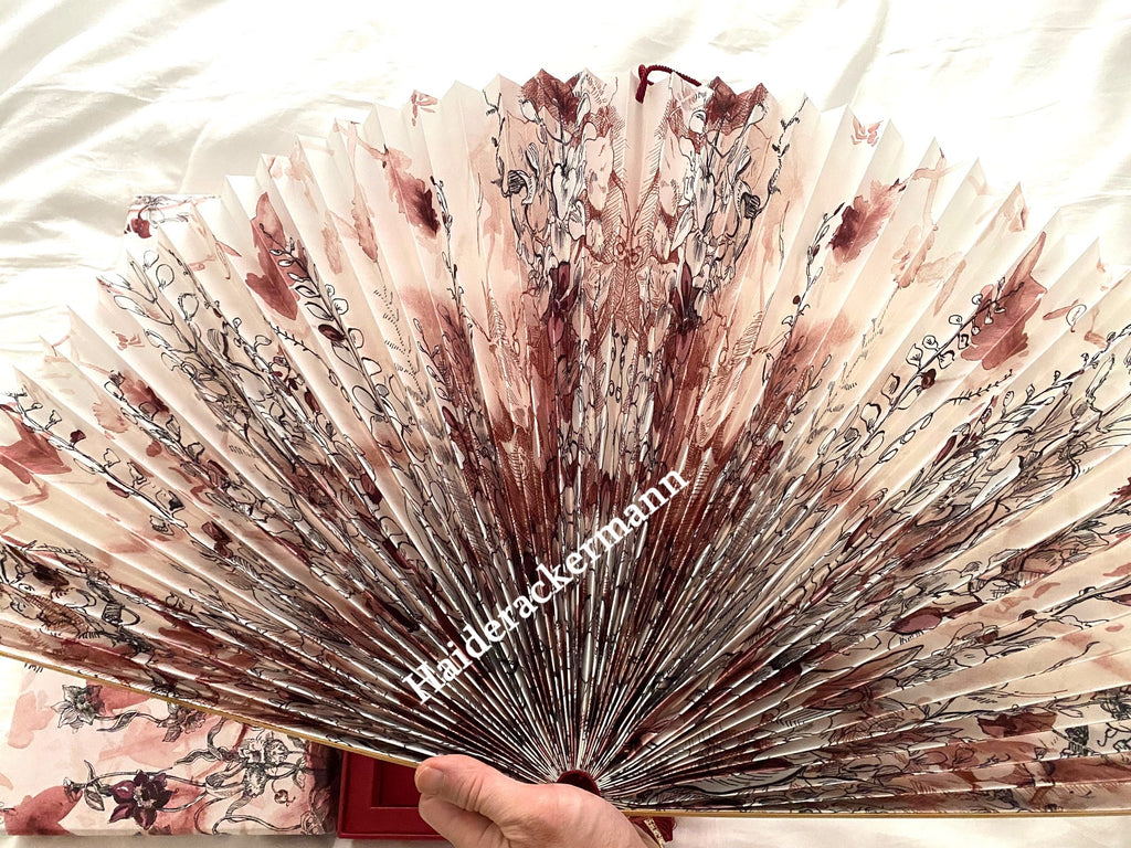 DIOR 2023 Chinese New Year large floral fan & red packet box set