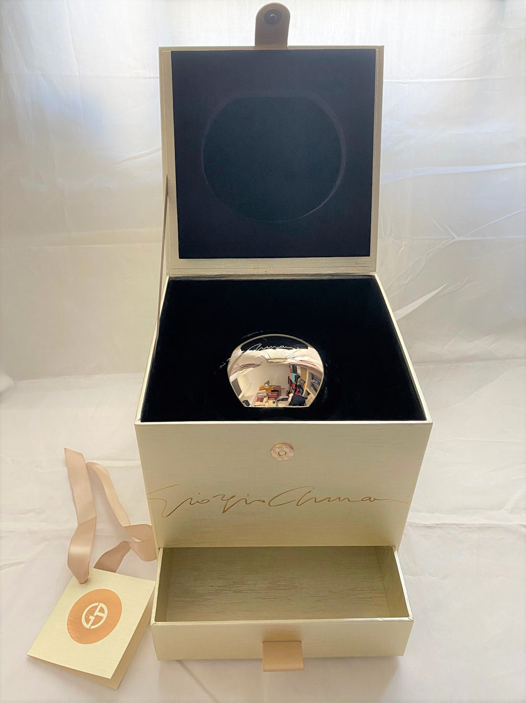 Giorgio Armani Casa 2021 Mid-Autumn festival steel globe box container