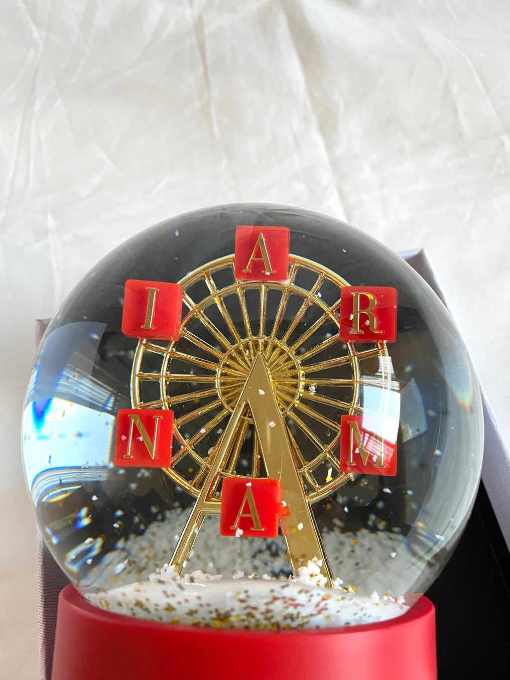Giorgio Armani beauty 2022 Christmas ferris wheel snow globe