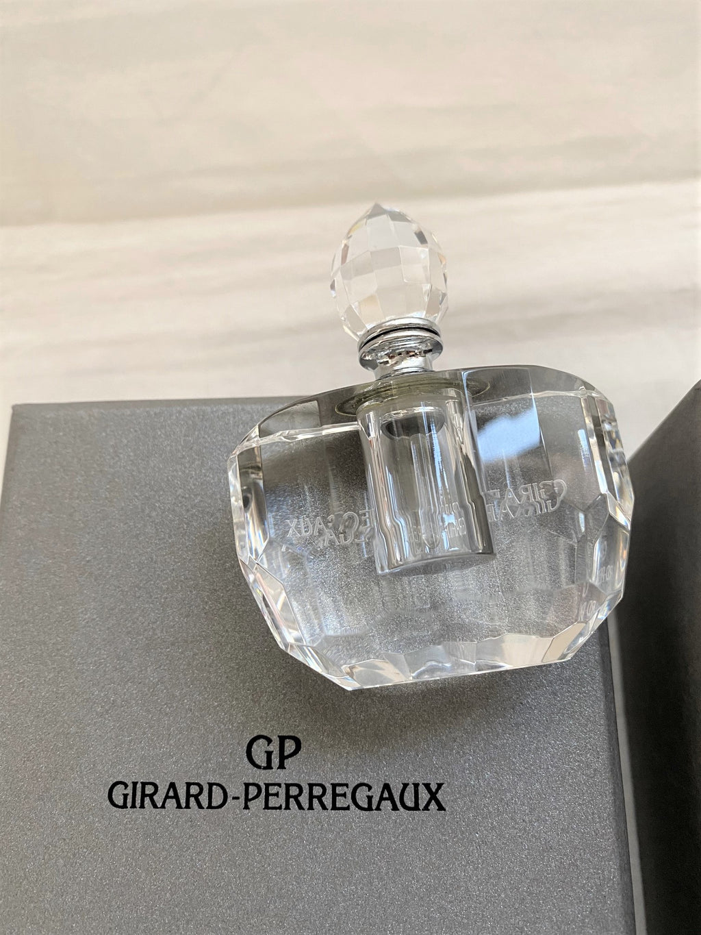 Girard Perregaux 2018 crystal glass mini perfume bottle