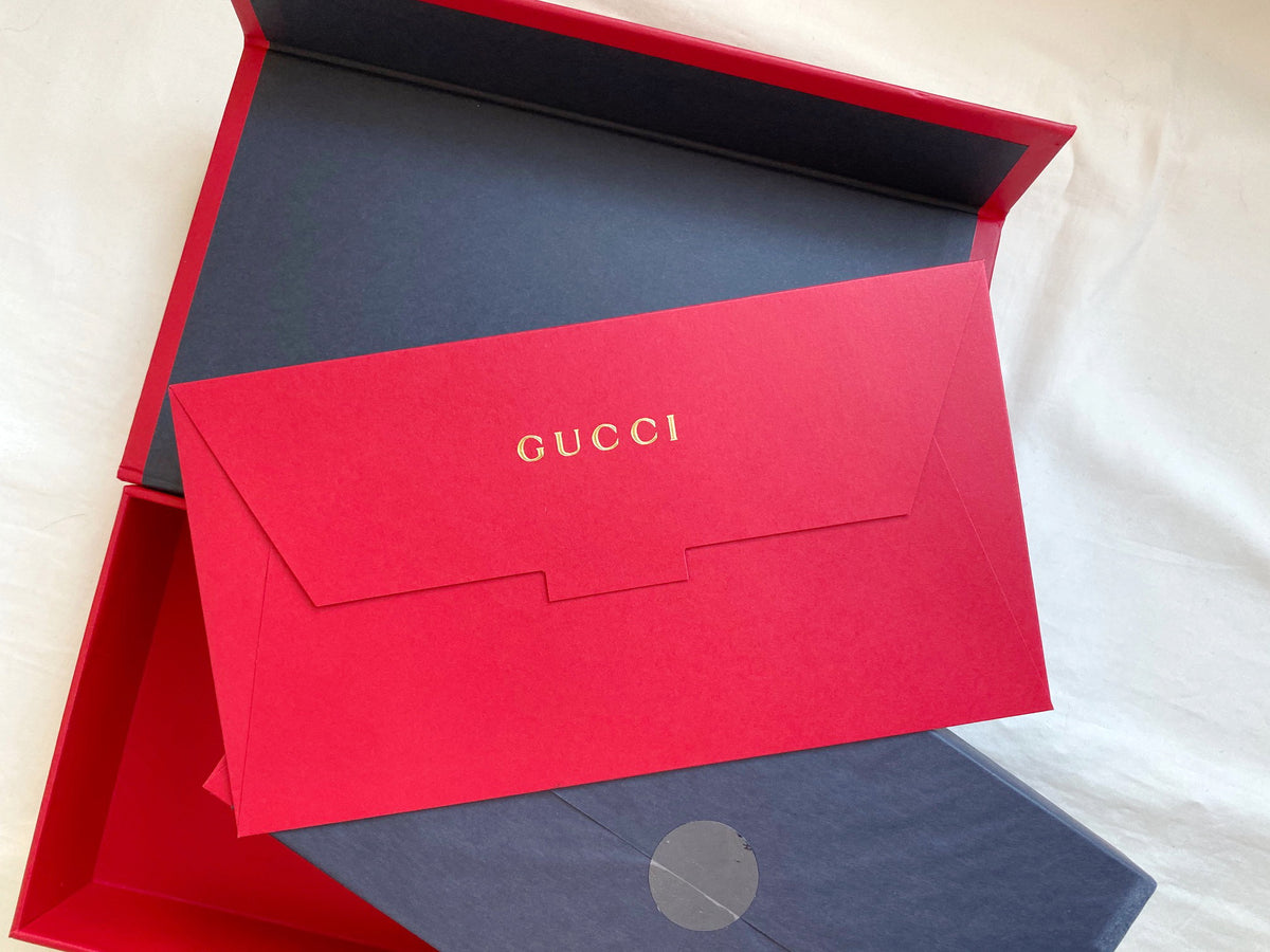 Gucci 2019 Chinese New Year red packet with Disney's Three Little Pigs motif