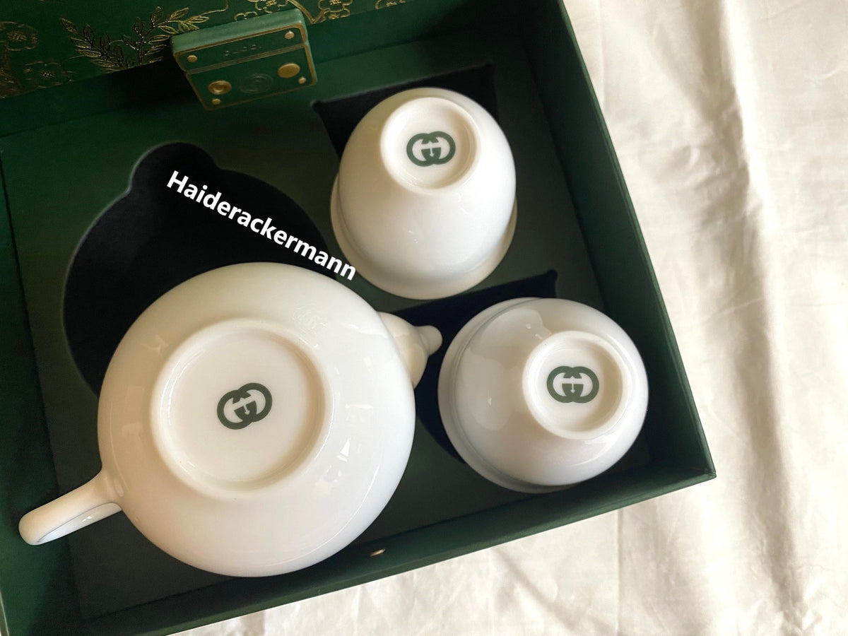 Gucci 2023 Mid-Autumn festival teapot & cups box set
