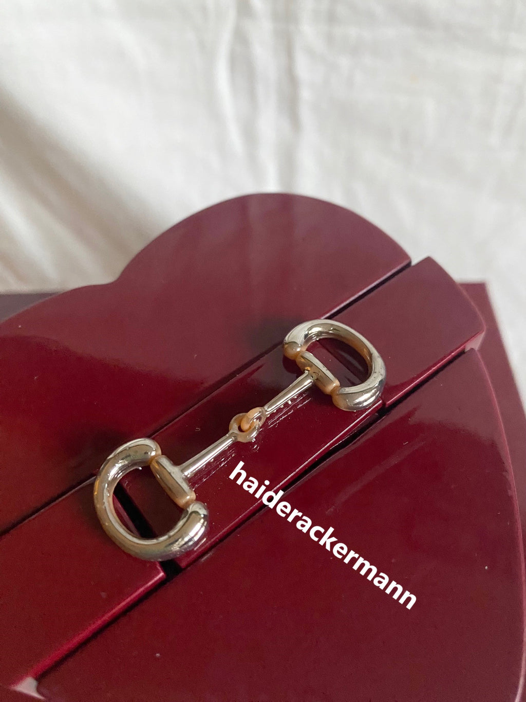 Gucci 2024 Qixi Festival heart shape horsebit Burr puzzle