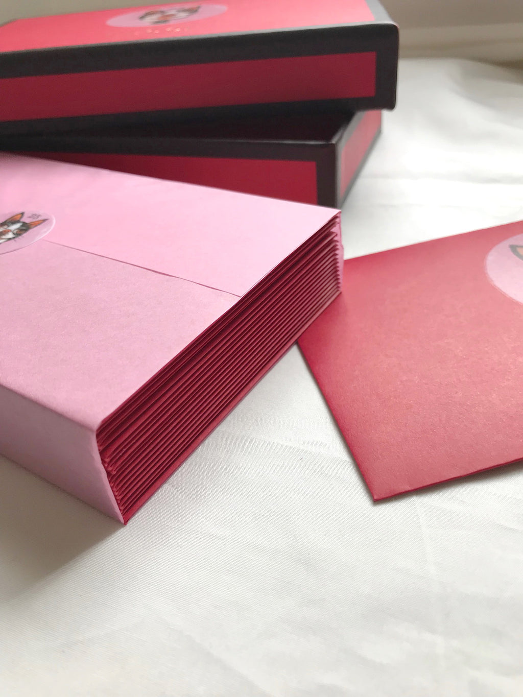 Gucci 2018 Chinese New Year red packet with Bosco dog print