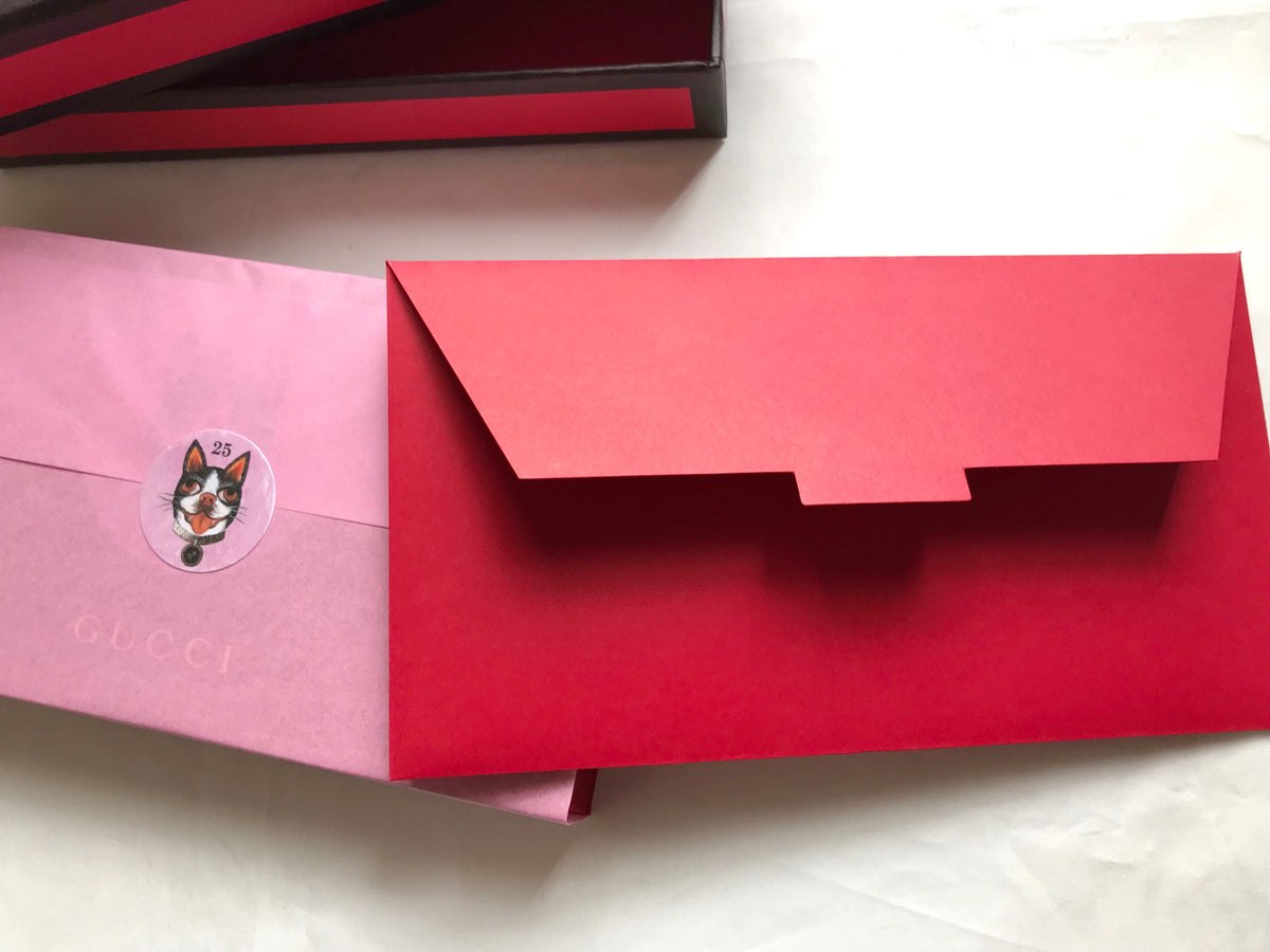Gucci 2018 Chinese New Year red packet with Bosco dog print
