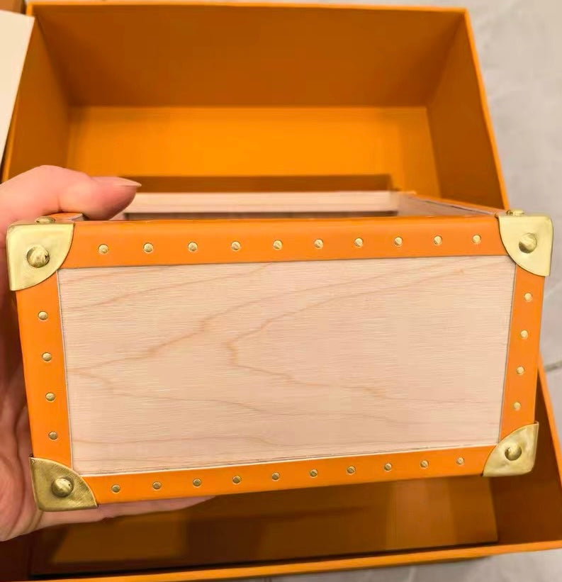 Louis Vuitton 2026 La Bibliotheque Vivienne Library wooden box