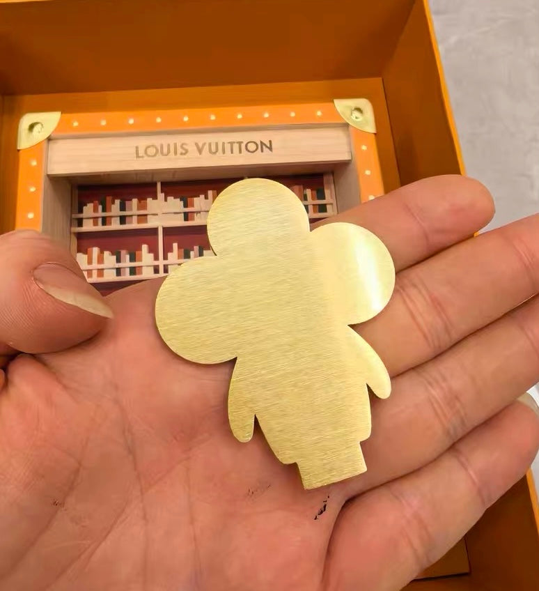 Louis Vuitton 2026 La Bibliotheque Vivienne Library wooden box
