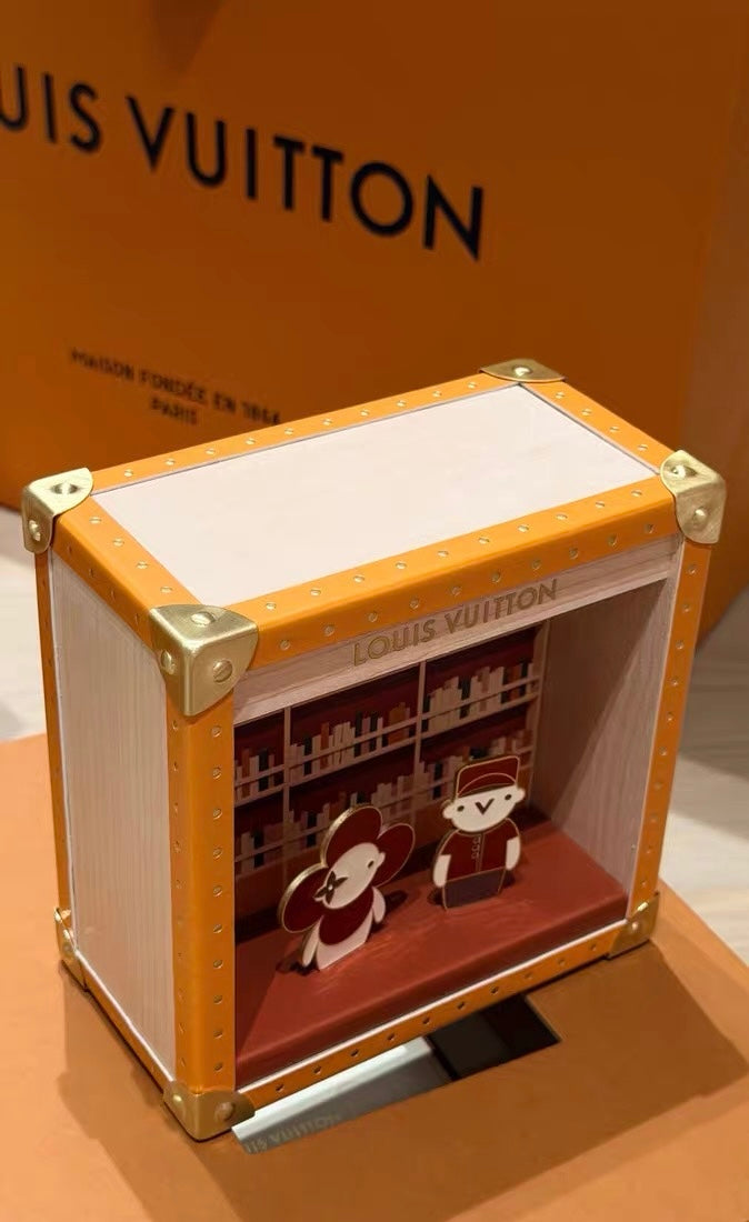 Louis Vuitton 2026 La Bibliotheque Vivienne Library wooden box