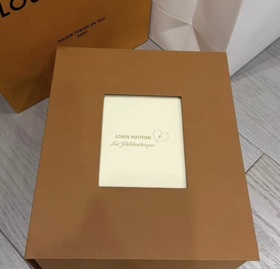 Louis Vuitton 2026 La Bibliotheque Vivienne Library wooden box