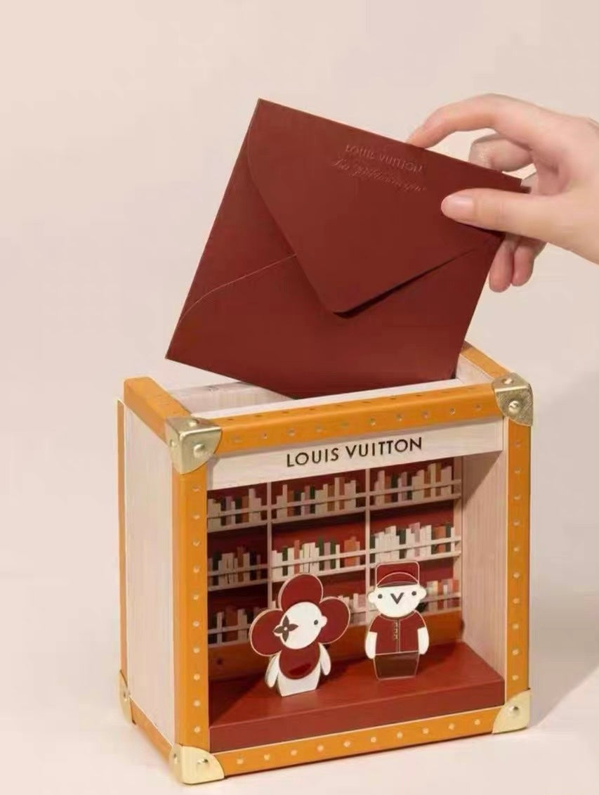 Louis Vuitton 2026 La Bibliotheque Vivienne Library wooden box