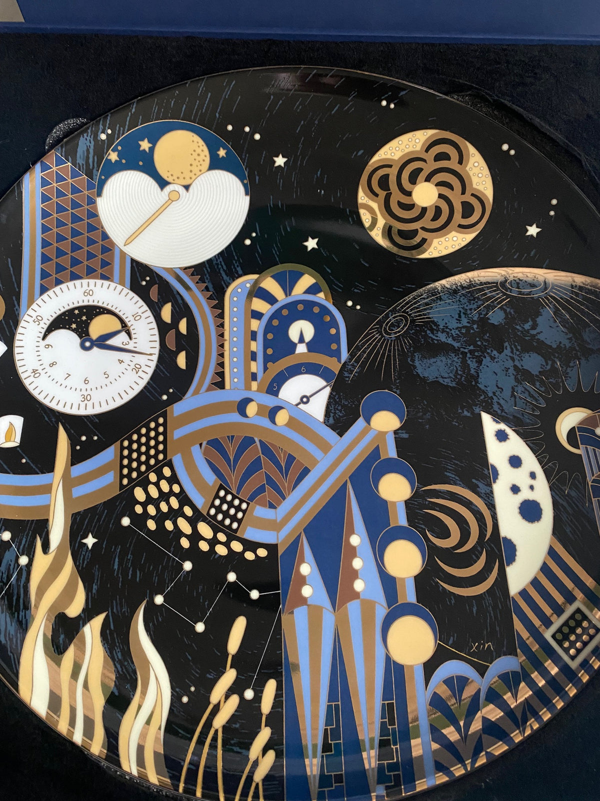 Jaeger-LeCoultre X Yixin Zeng 2024 Mid-Autumn Festival porcelain dish