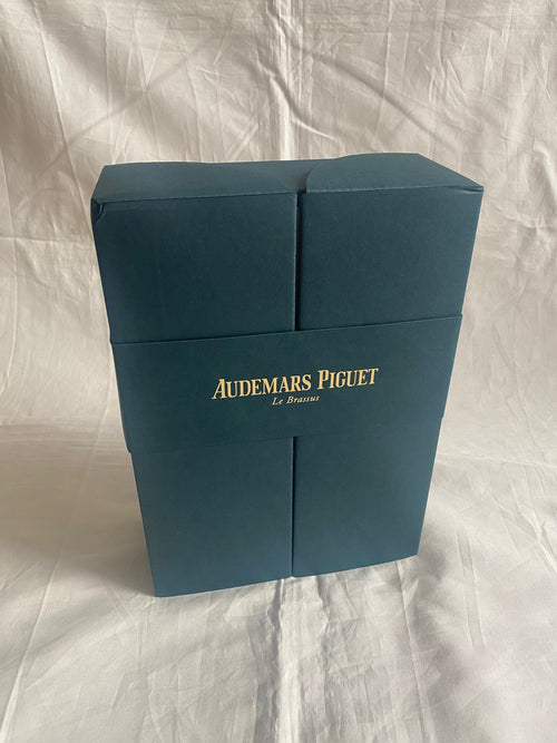 Audemars Piguet watchmaker loupe pen AP logo pin card holder & book kit set