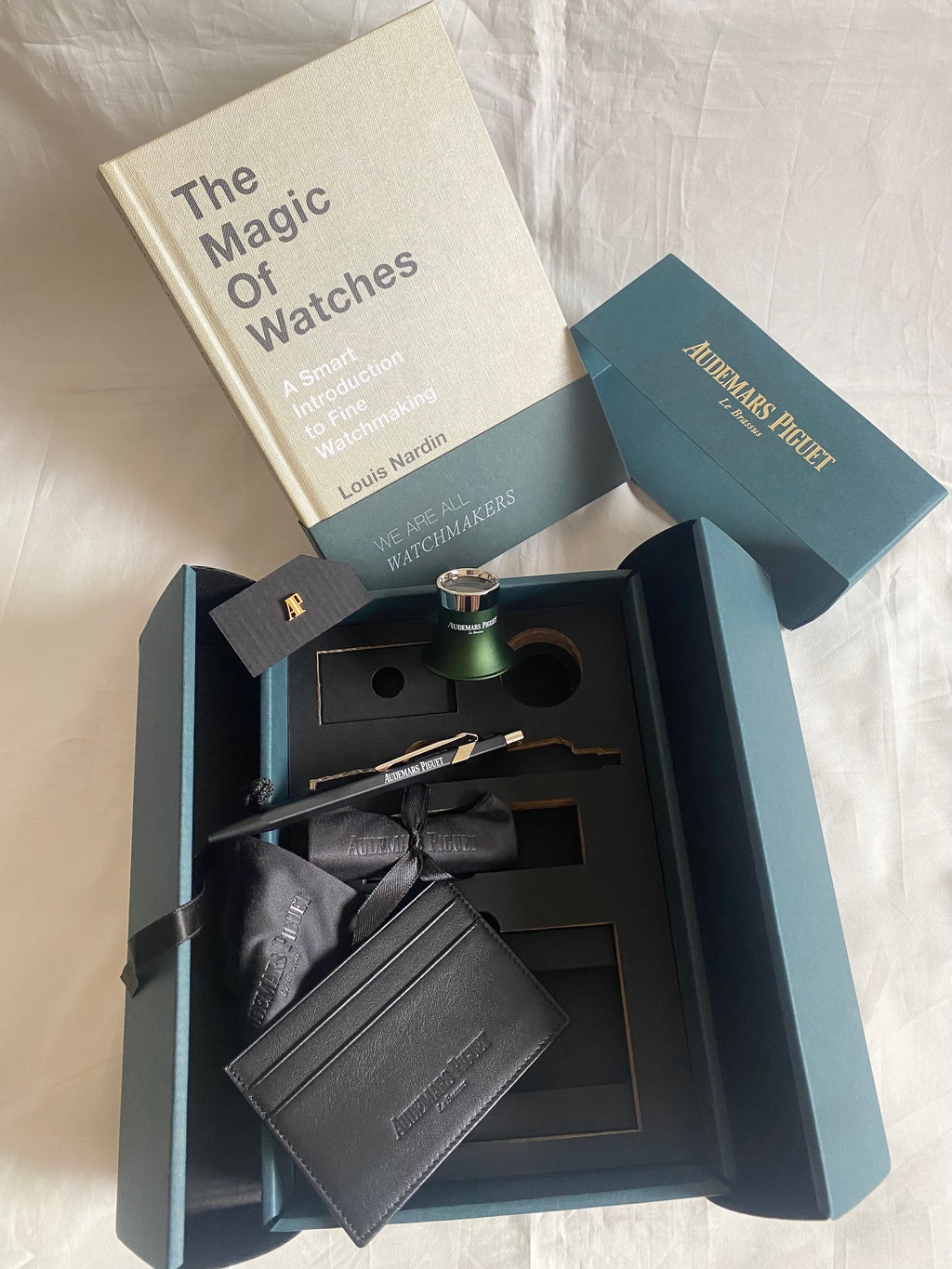 Audemars Piguet watchmaker loupe pen AP logo pin card holder & book kit set