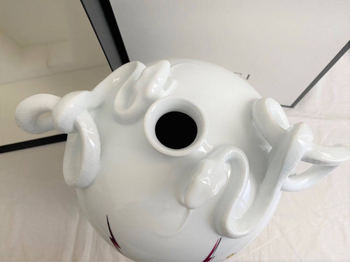 Gucci 2019 F/W Star Eye porcelain vase crafted by Richard Ginori