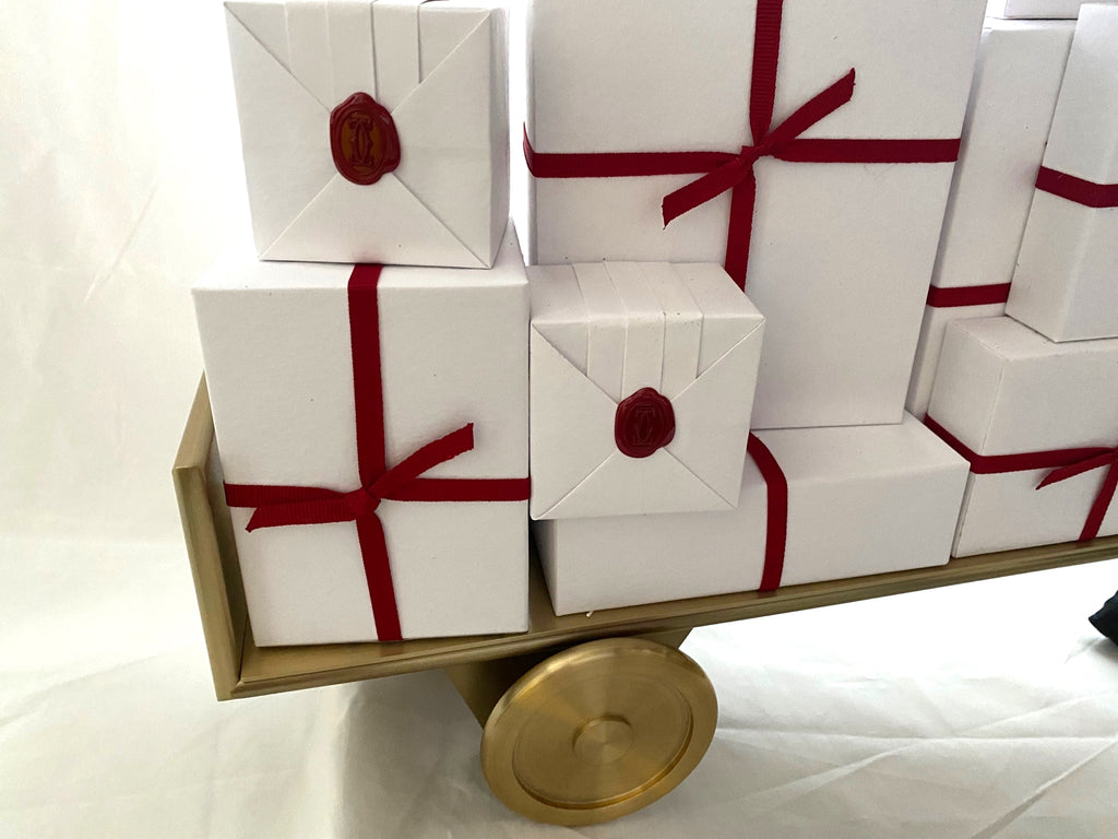 Cartier 2018 Christmas 2 belloy & gift boxes trolley box set