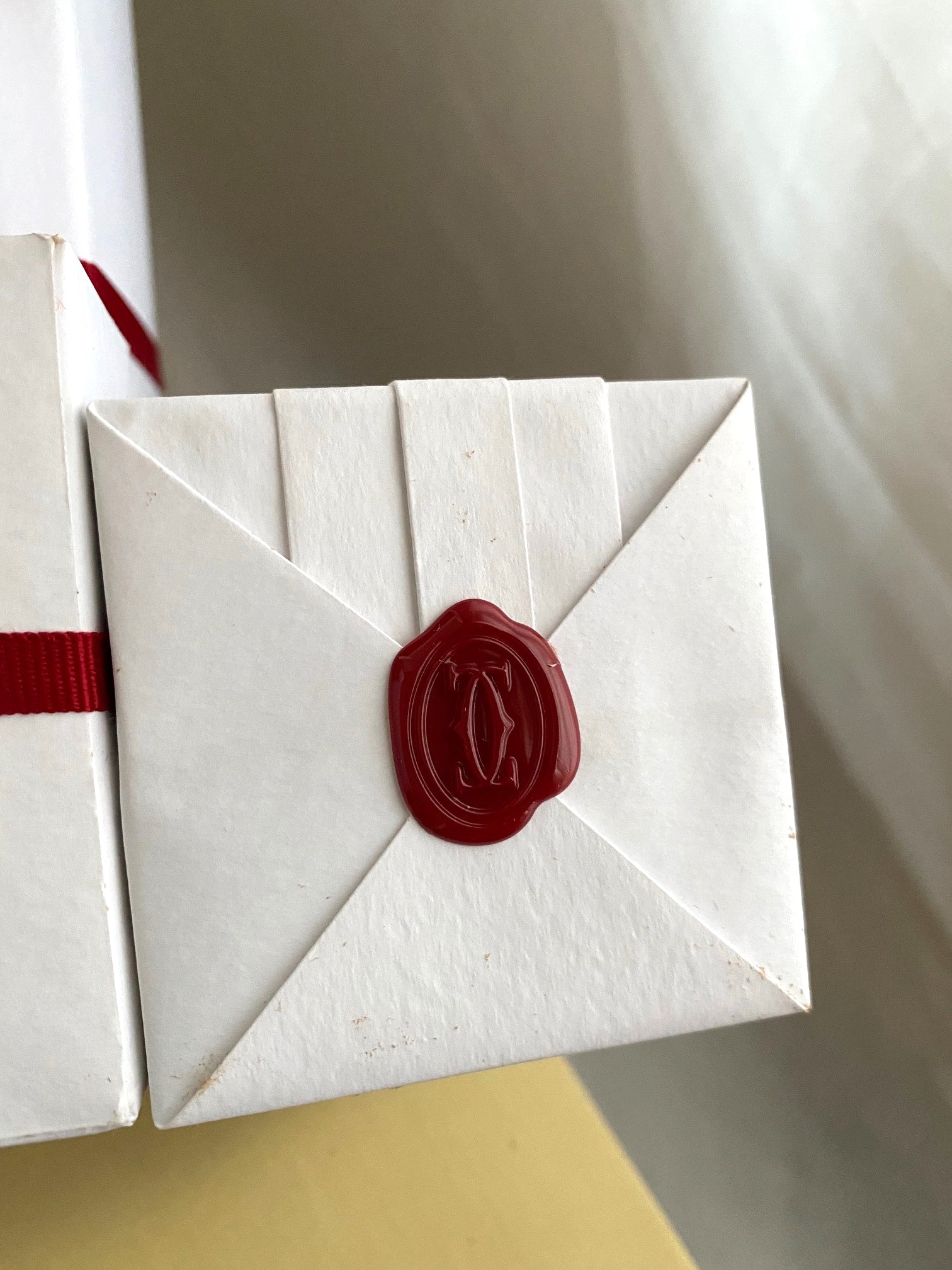 Cartier 2018 Christmas 2 belloy & gift boxes trolley box set