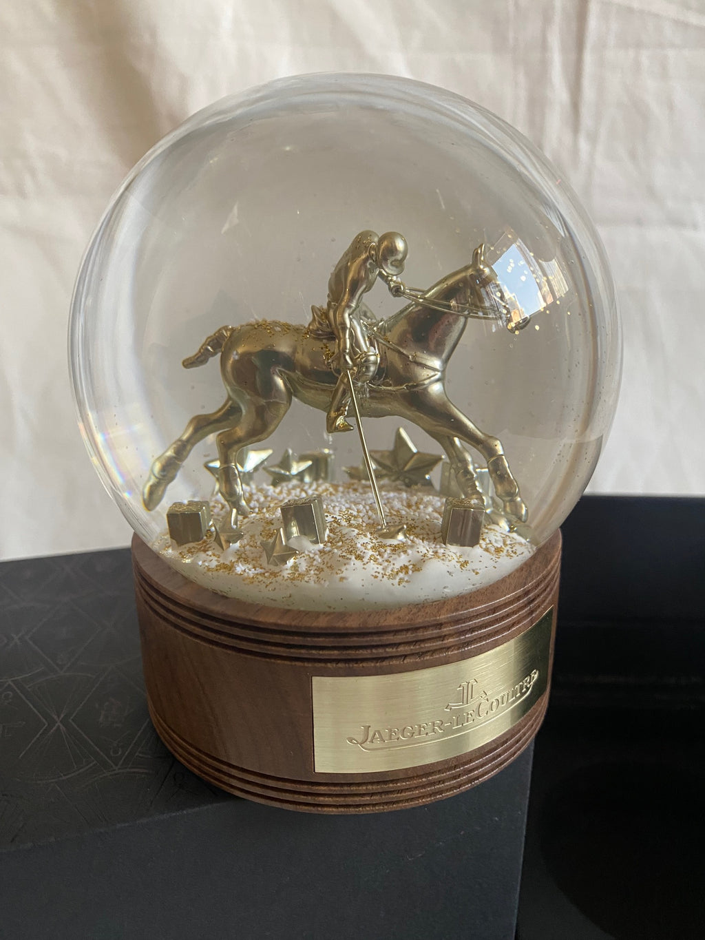 Jaeger-LeCoultre 2025 Christmas snow globe