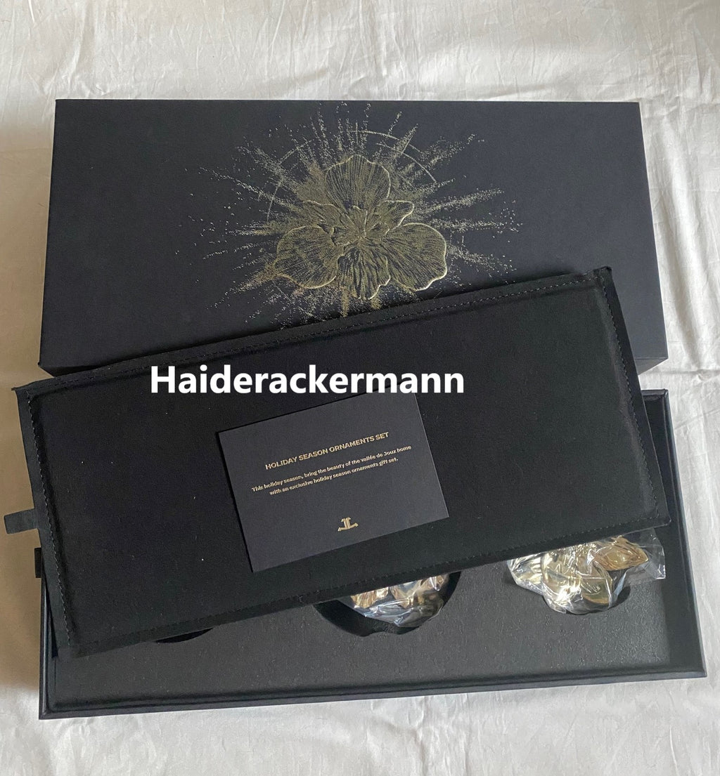 Jaeger-LeCoultre Christmas flower ornament box set