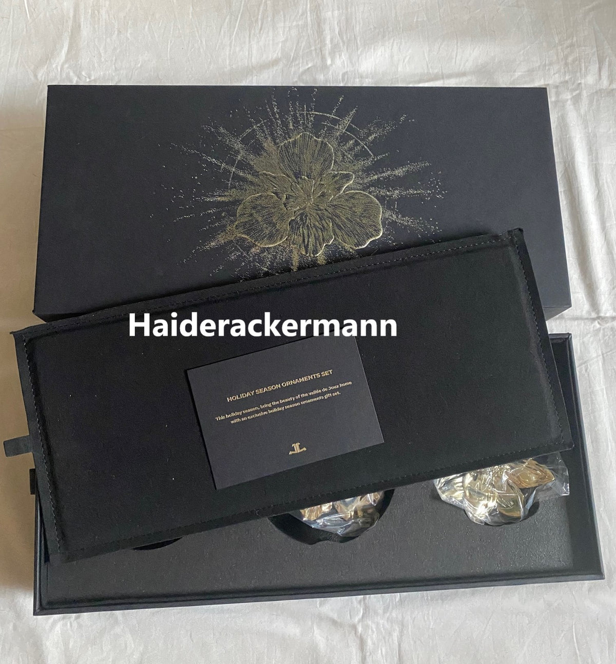 Jaeger-LeCoultre Christmas flower ornament box set