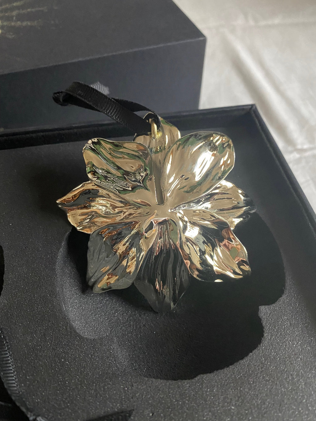 Jaeger-LeCoultre Christmas flower ornament box set
