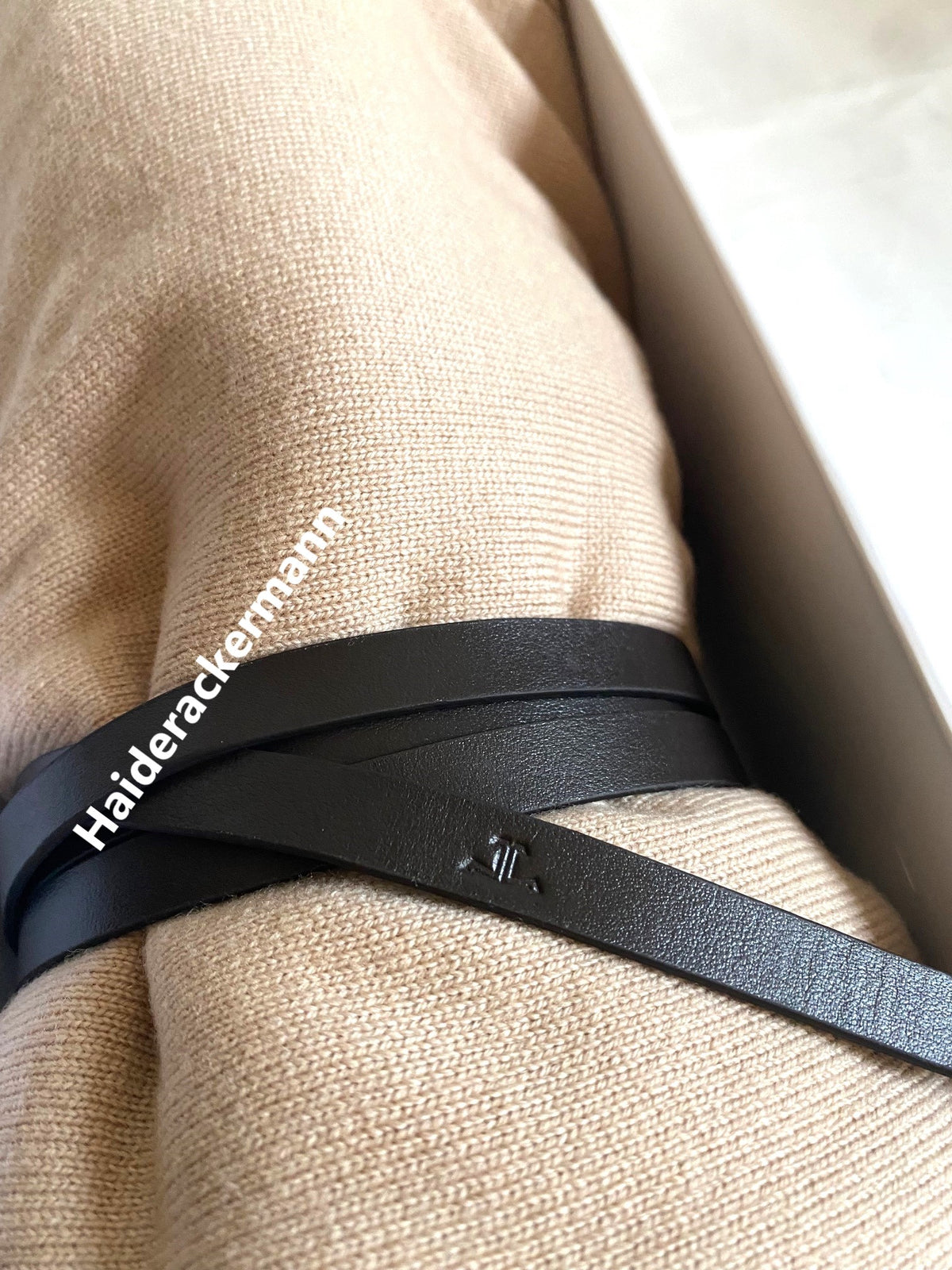 Jaeger-LeCoultre camel fine wool blanket