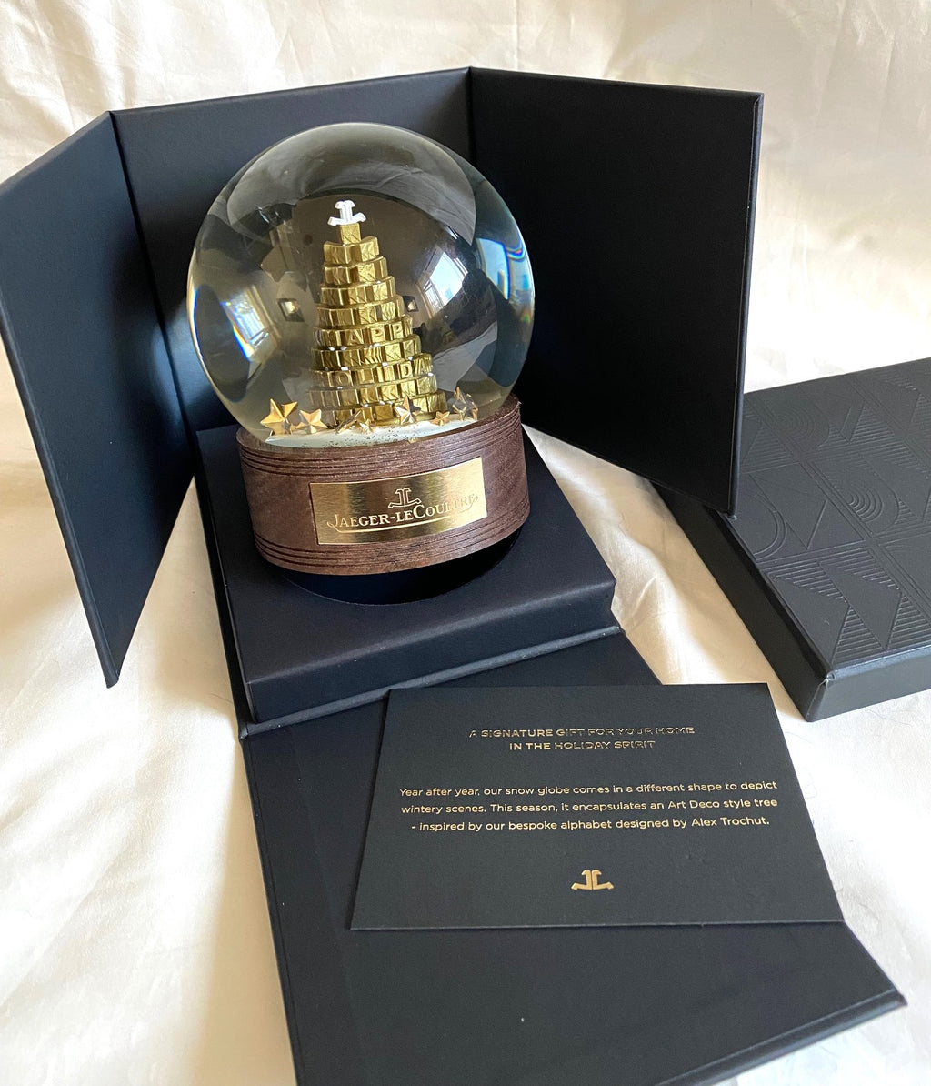Jaeger-LeCoultre 2022 Christmas tree snow globe
