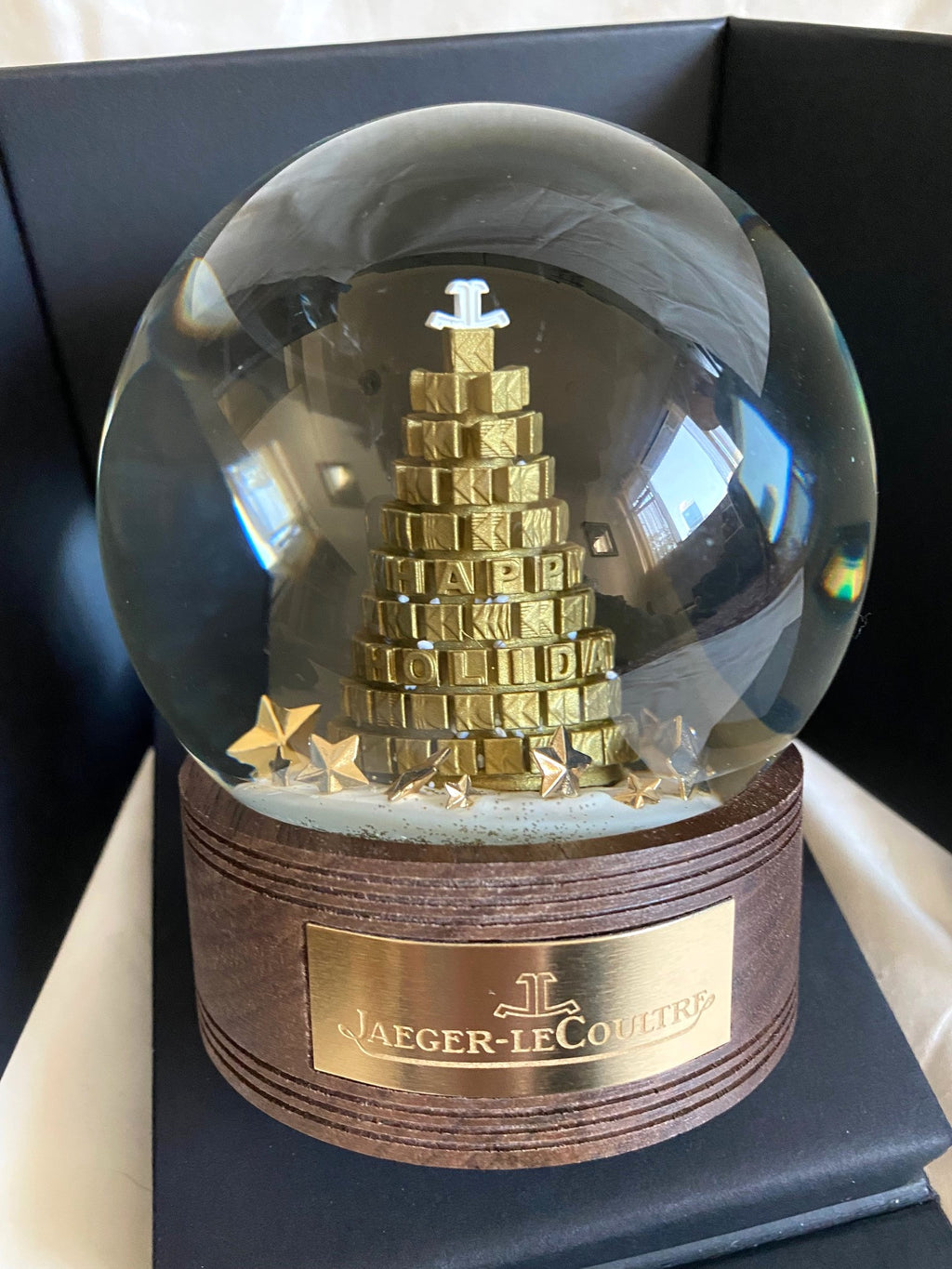 Jaeger-LeCoultre 2022 Christmas tree snow globe
