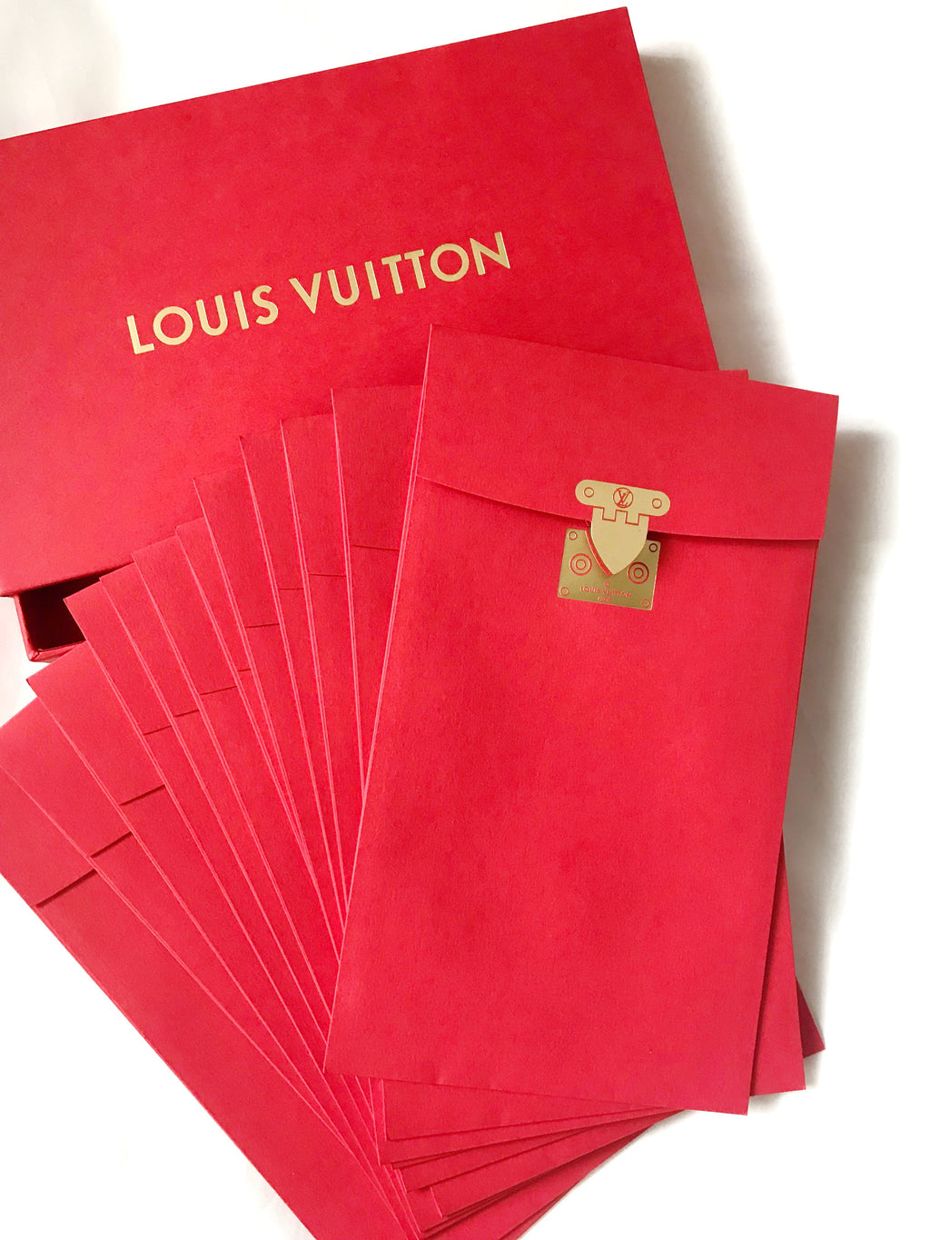 Louis Vuitton 2017 Chinese New Year red packet with rooster motif