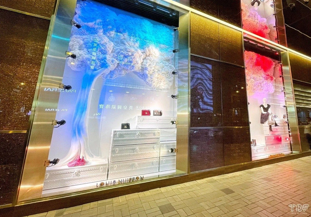 Louis Vuitton 2020 X'mas white mini trunk