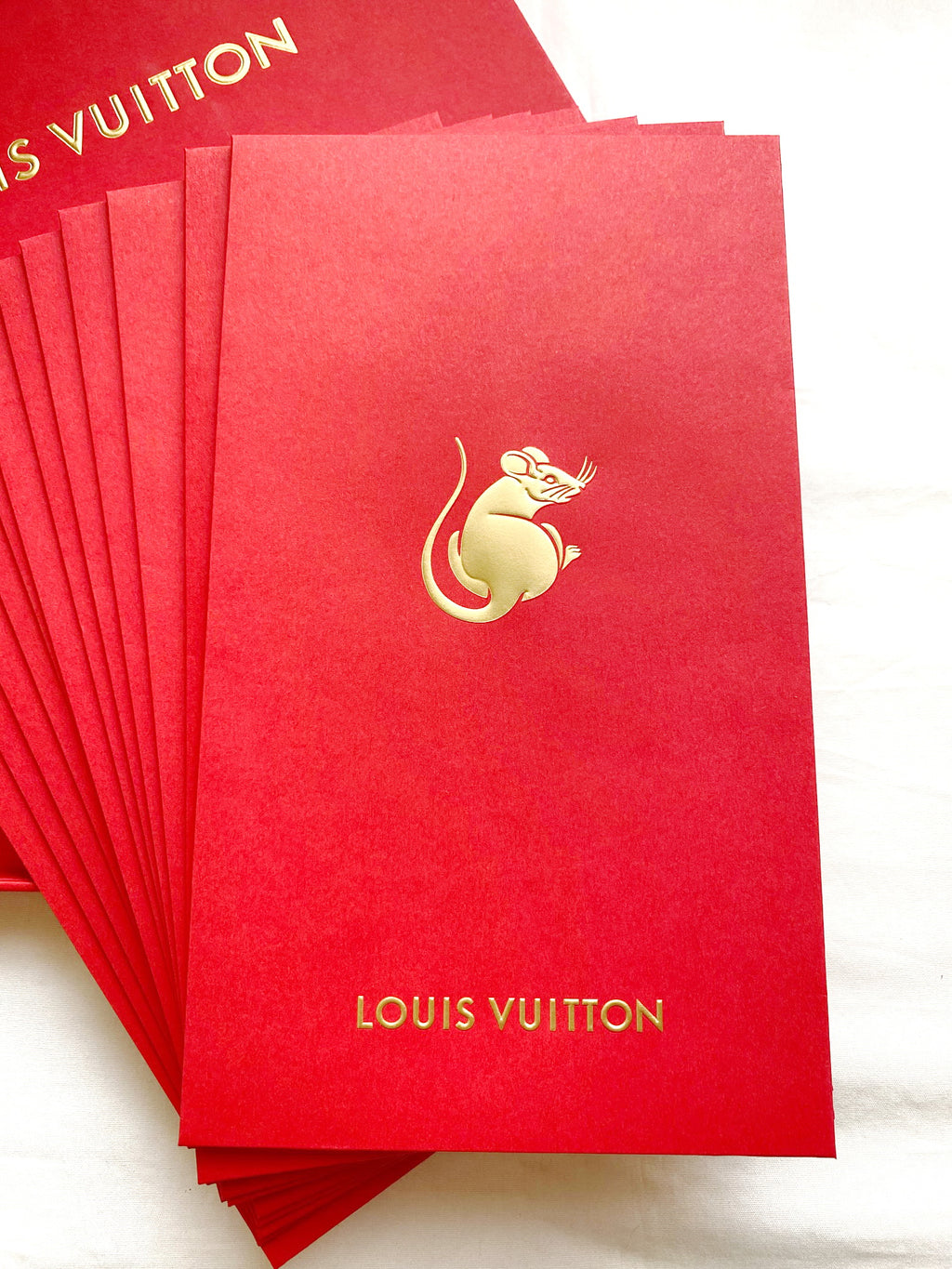 Louis Vuitton 2017 Chinese New Year red packet with rat motif