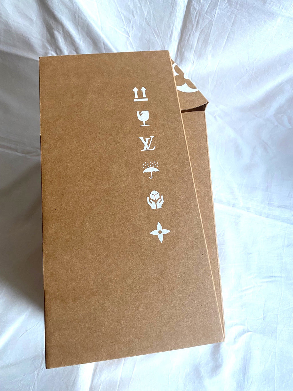 Louis Vuitton 2023 Mid-Autumn festival Four Treasures of the Study stationery wooden box set