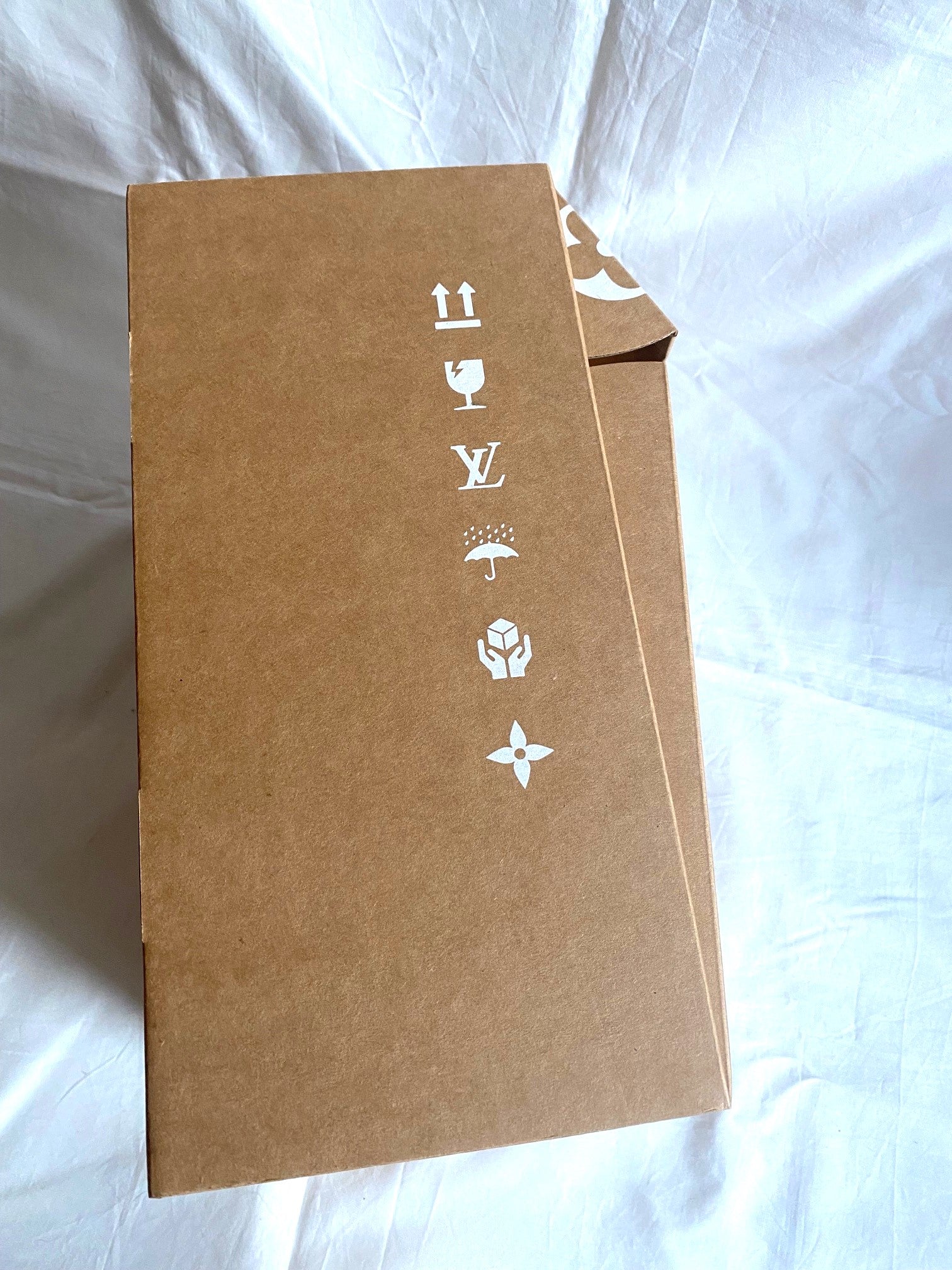 Louis Vuitton 2023 Mid-Autumn festival Four Treasures of the Study stationery wooden box set
